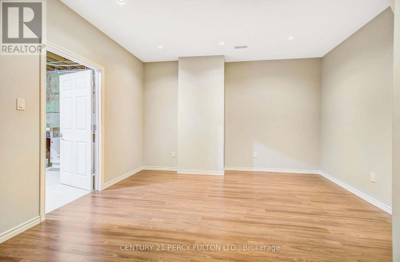24 Bellhouse Place, Whitby, ON photo 41