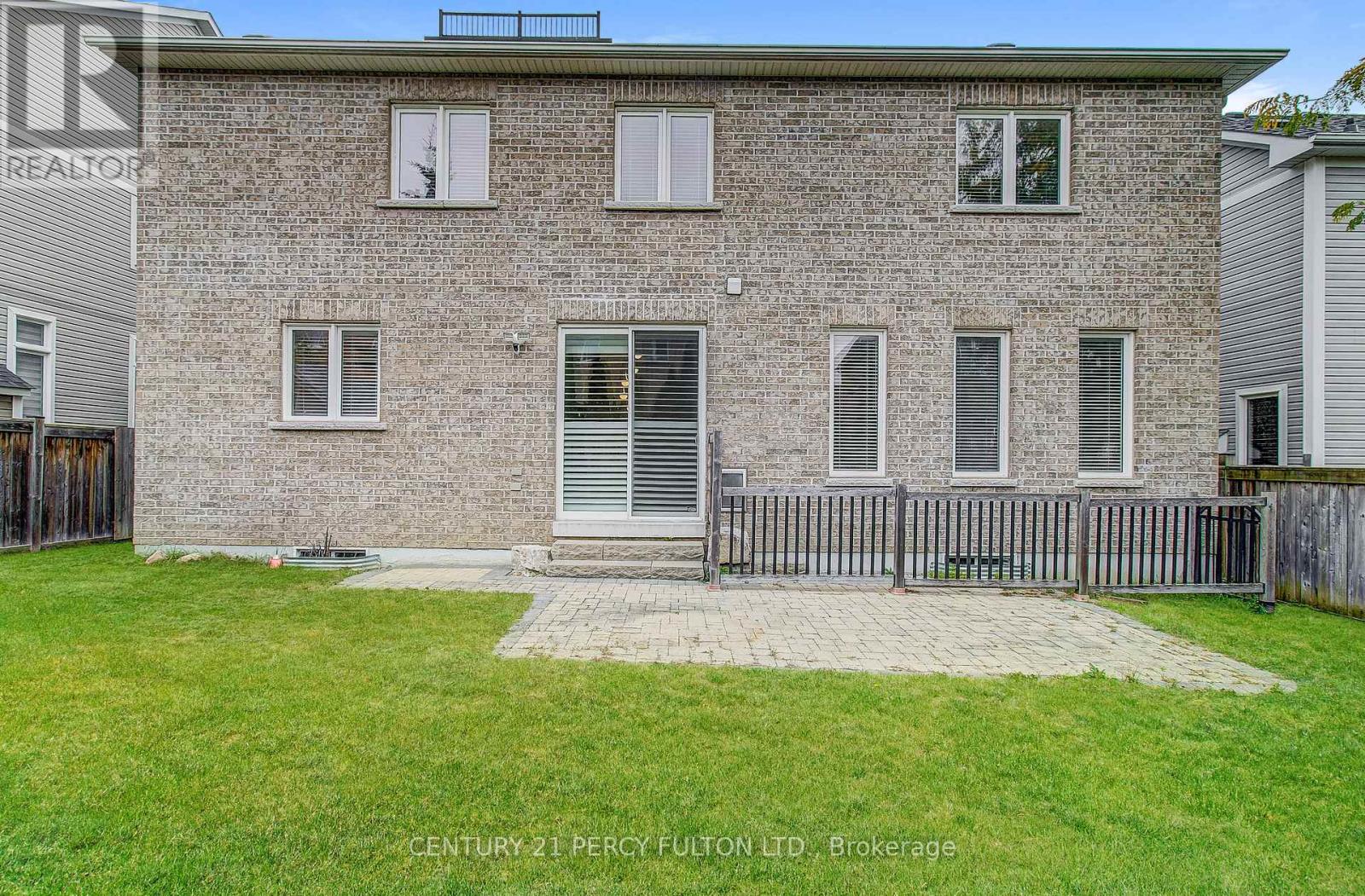 24 BELLHOUSE PLACE - 49