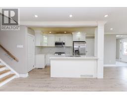 Upper Portion - 137 Avondale Boulevard, Brampton, ON L6T1H5 Photo 12