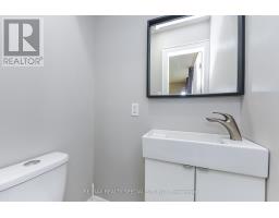 Upper Portion - 137 Avondale Boulevard, Brampton, ON L6T1H5 Photo 28