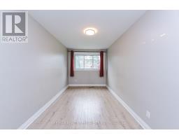 Upper Portion - 137 Avondale Boulevard, Brampton, ON L6T1H5 Photo 29