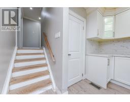 Upper Portion - 137 Avondale Boulevard, Brampton, ON L6T1H5 Photo 35