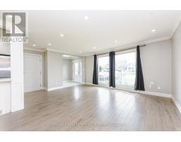 Kitchen - Upper Portion - 137 Avondale Boulevard, Brampton, ON L6T1H5 Photo 7