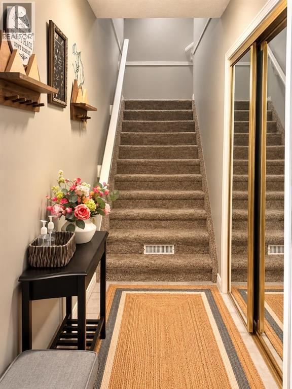 355 Regal Park NE - 22