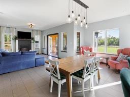 Foyer - 40 Quintro Road, La Broquerie, MB R0A0W0 Photo 9