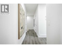 524 Savanna Crescent NE - photo 4