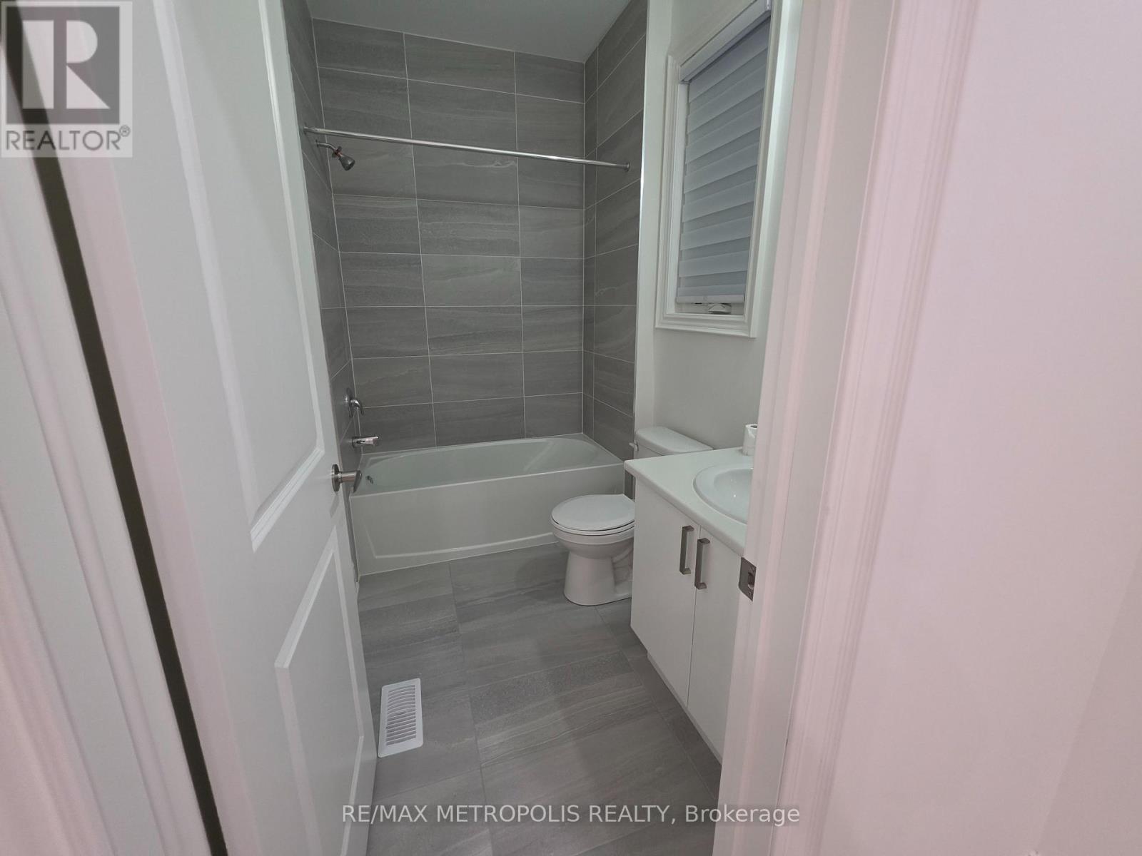 10 WRAGGS ROAD - 24