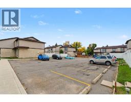 1215 137 Avenue Se, Calgary, AB T2J6N3 Photo 11