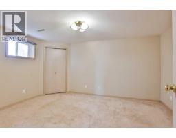 322 Assiniboia Place W - photo 15