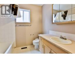 322 Assiniboia Place W - photo 11