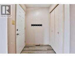 322 Assiniboia Place W - photo 2