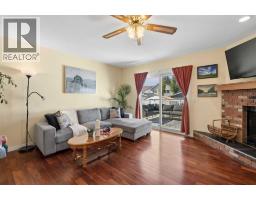 Living room/Dining room - 76 Martindale Close Ne, Calgary, AB T3Z2T9 Photo 11