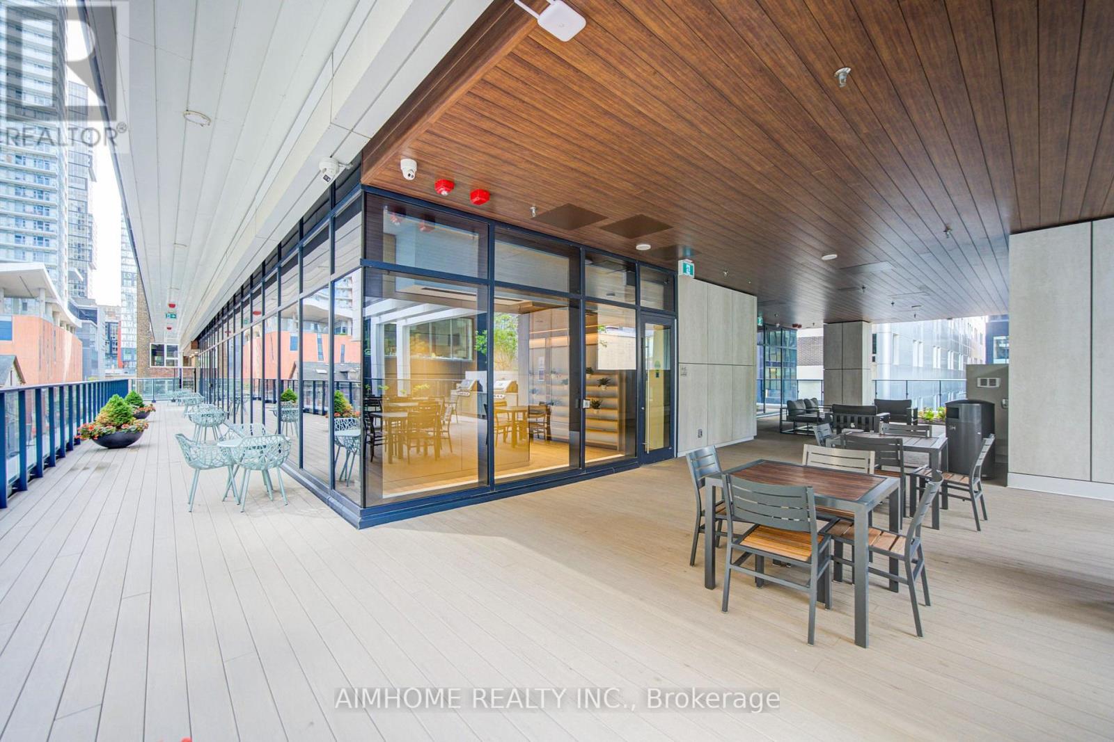 38 Widmer Street — photo 38