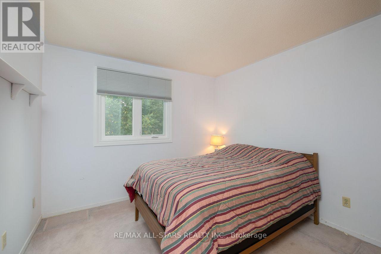 10 COLETTE DRIVE - Image 18