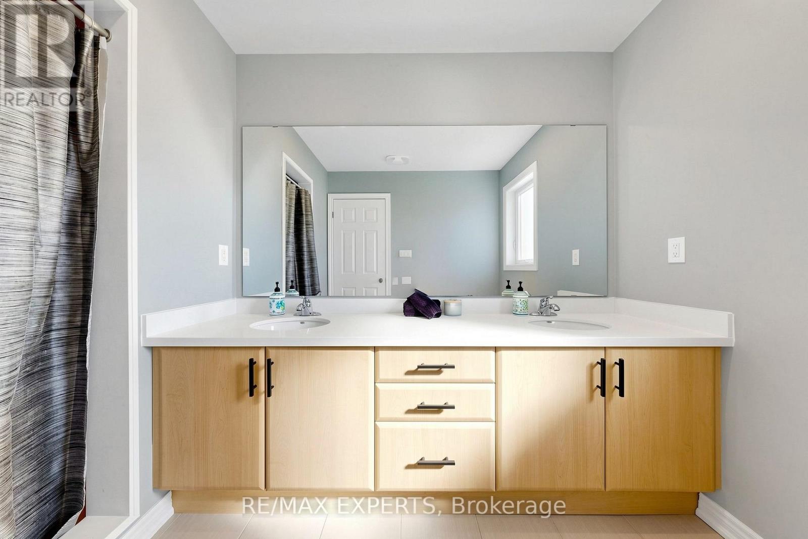 1303 Bardeau Street, Innisfil photo 13