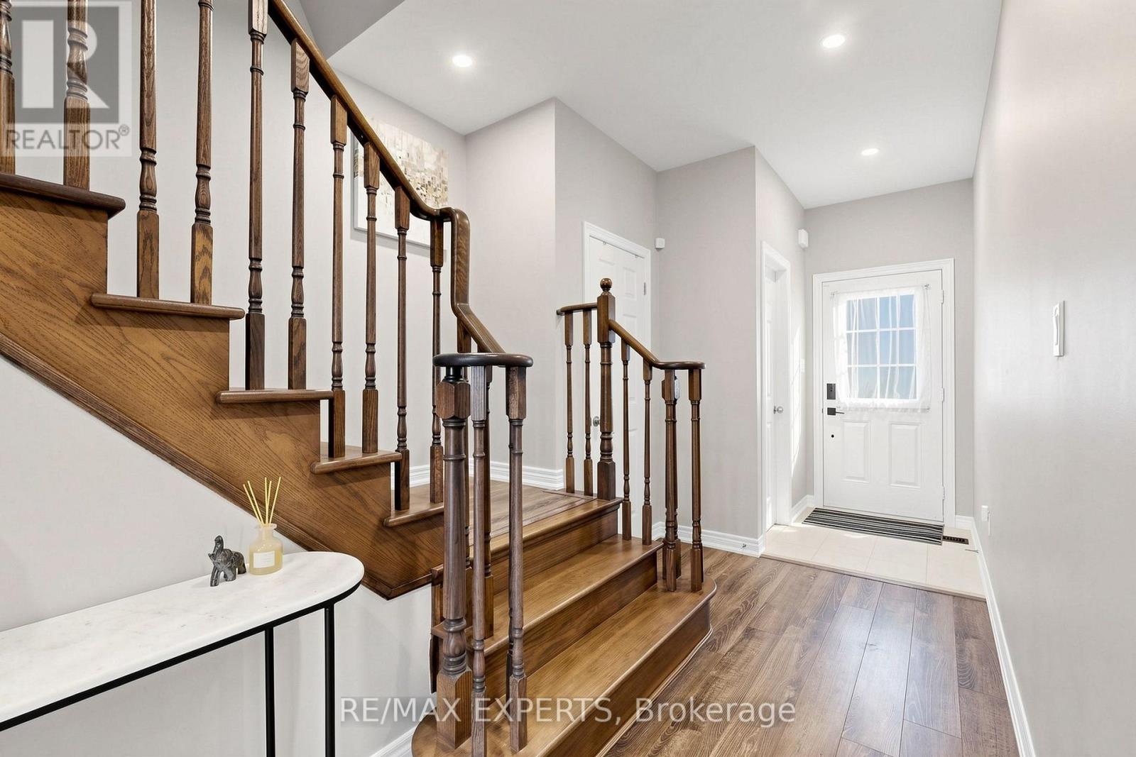 1303 Bardeau Street, Innisfil photo 9