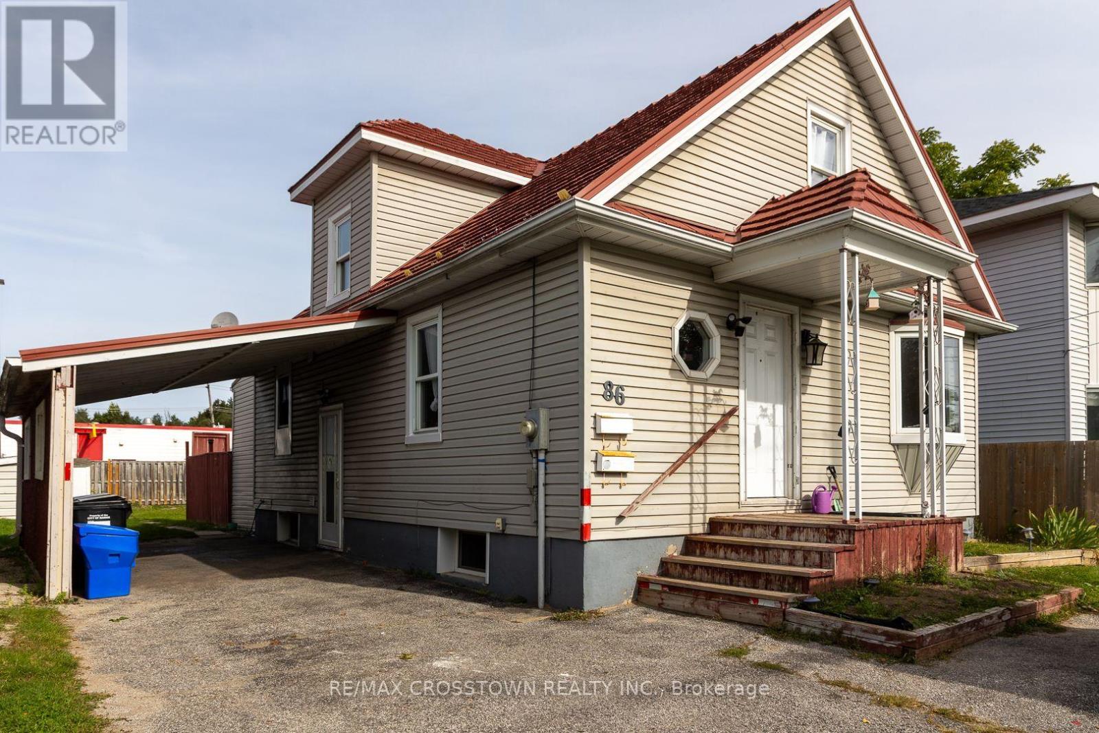 86 VICTORIA STREET - 1