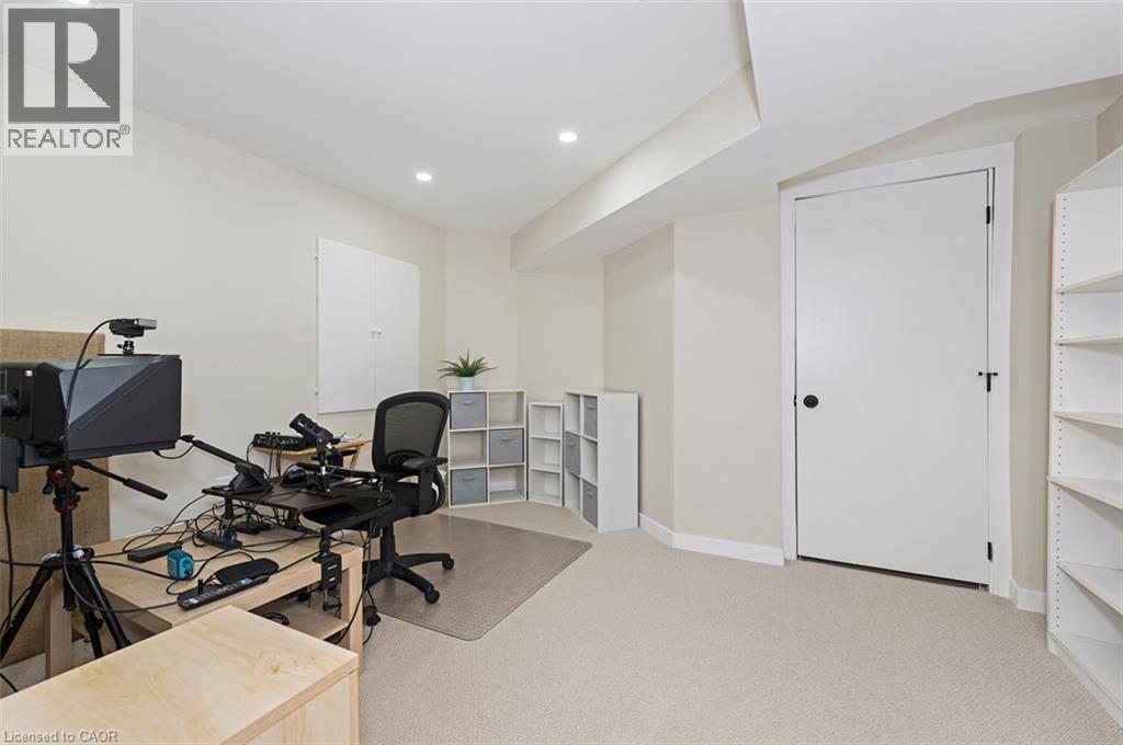 311 MALICK Street - Image 37