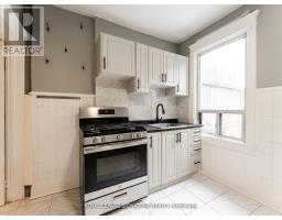 1070 Shaw Street, Toronto, ON M6G3N5 Photo 9