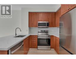 1710 - 220 Burnhamthorpe Road W, Mississauga, ON L5B4N4 Photo 12