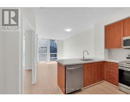 1710 - 220 Burnhamthorpe Road W, Mississauga, ON L5B4N4 Photo 15