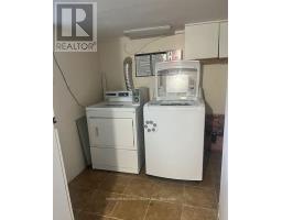 37 Sellers (main Floor) Avenue, Toronto, ON M6E3T4 Photo 12