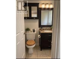 37 Sellers (main Floor) Avenue, Toronto, ON M6E3T4 Photo 7