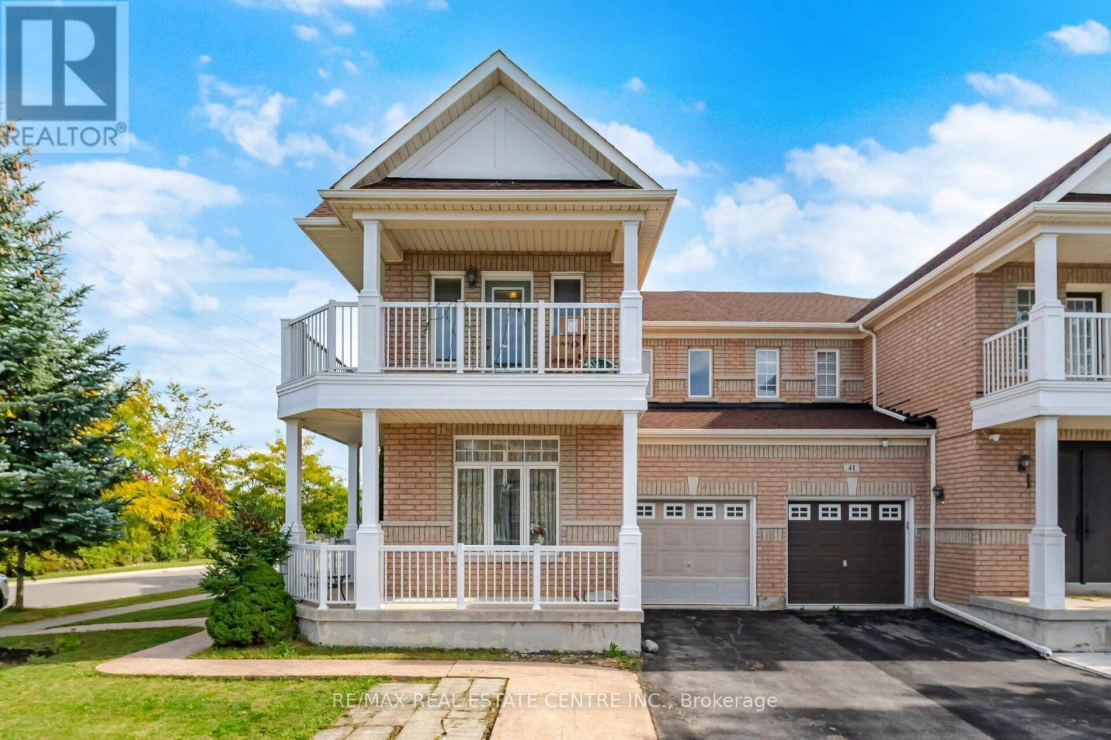 65 CONNOLLY CRESCENT - 1