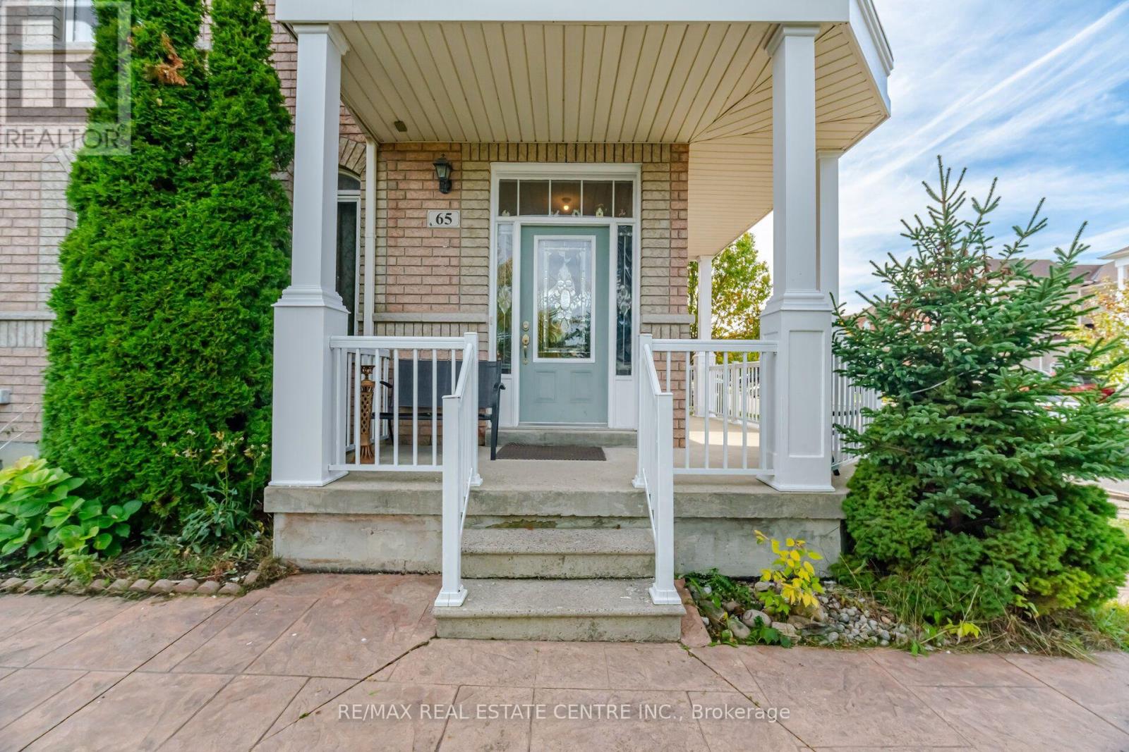 65 CONNOLLY CRESCENT - 5