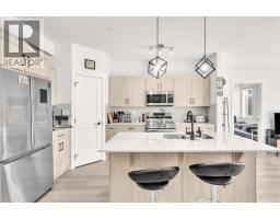 305, 30 Sage Hill  NW - photo 3