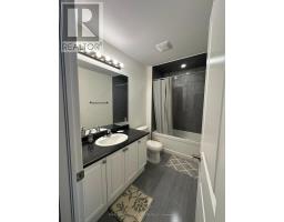 130 Sapphire Way, Thorold, ON L2V0L5 Photo 25