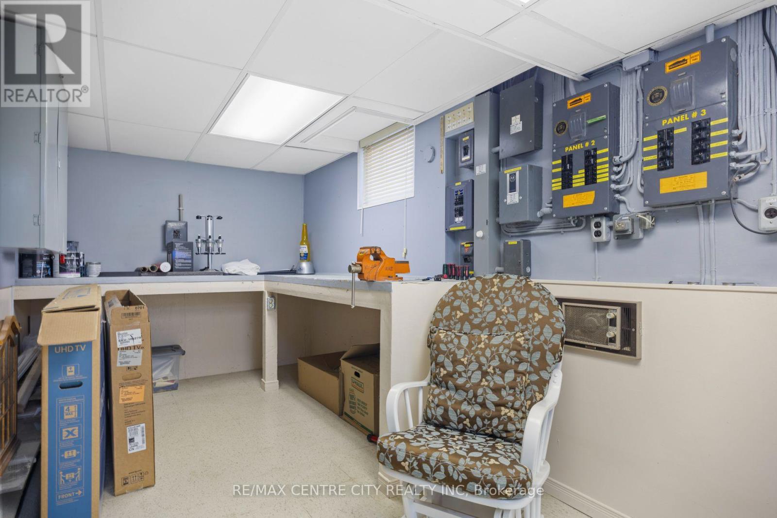 324 CARLOW ROAD - Image 25