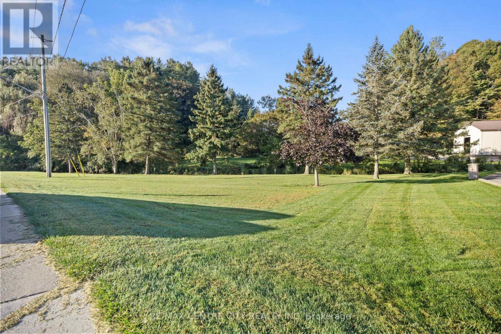 324 CARLOW ROAD - 30