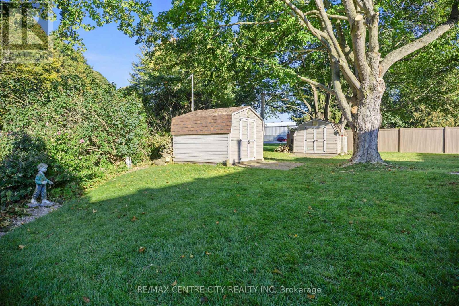 324 CARLOW ROAD - 33