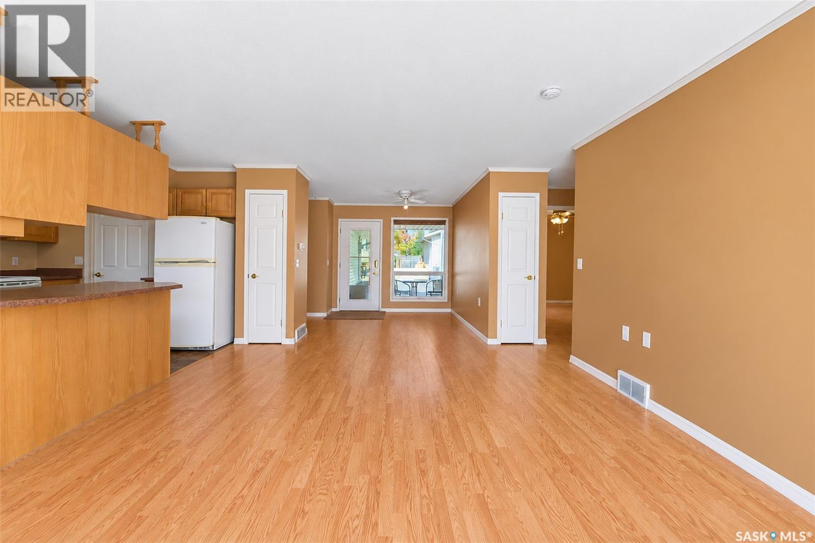#107 111 2nd AVENUE E - 12