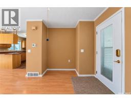 107 111 2nd Avenue E, Rosetown, SK S0L2V0 Photo 15