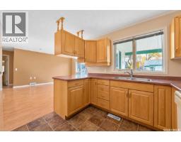 107 111 2nd Avenue E, Rosetown, SK S0L2V0 Photo 23