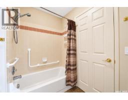 107 111 2nd Avenue E, Rosetown, SK S0L2V0 Photo 29