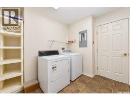 107 111 2nd Avenue E, Rosetown, SK S0L2V0 Photo 36