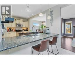 4pc Bathroom - 37 Coachill Street, Blackfalds, AB T4M0A9 Photo 8
