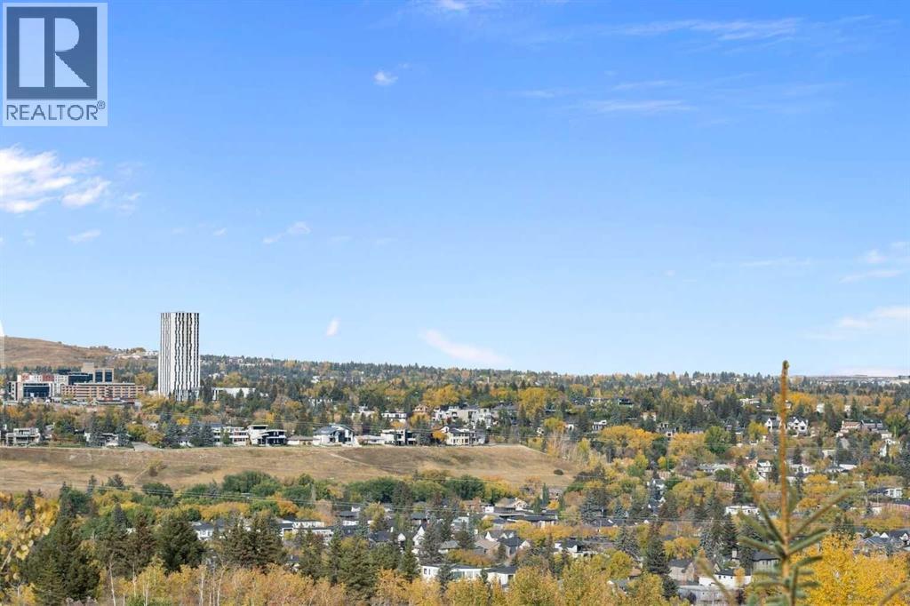#405 6 Hemlock Crescent SW - Image 3