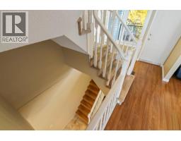 76 Coachway Gardens SW - photo 13
