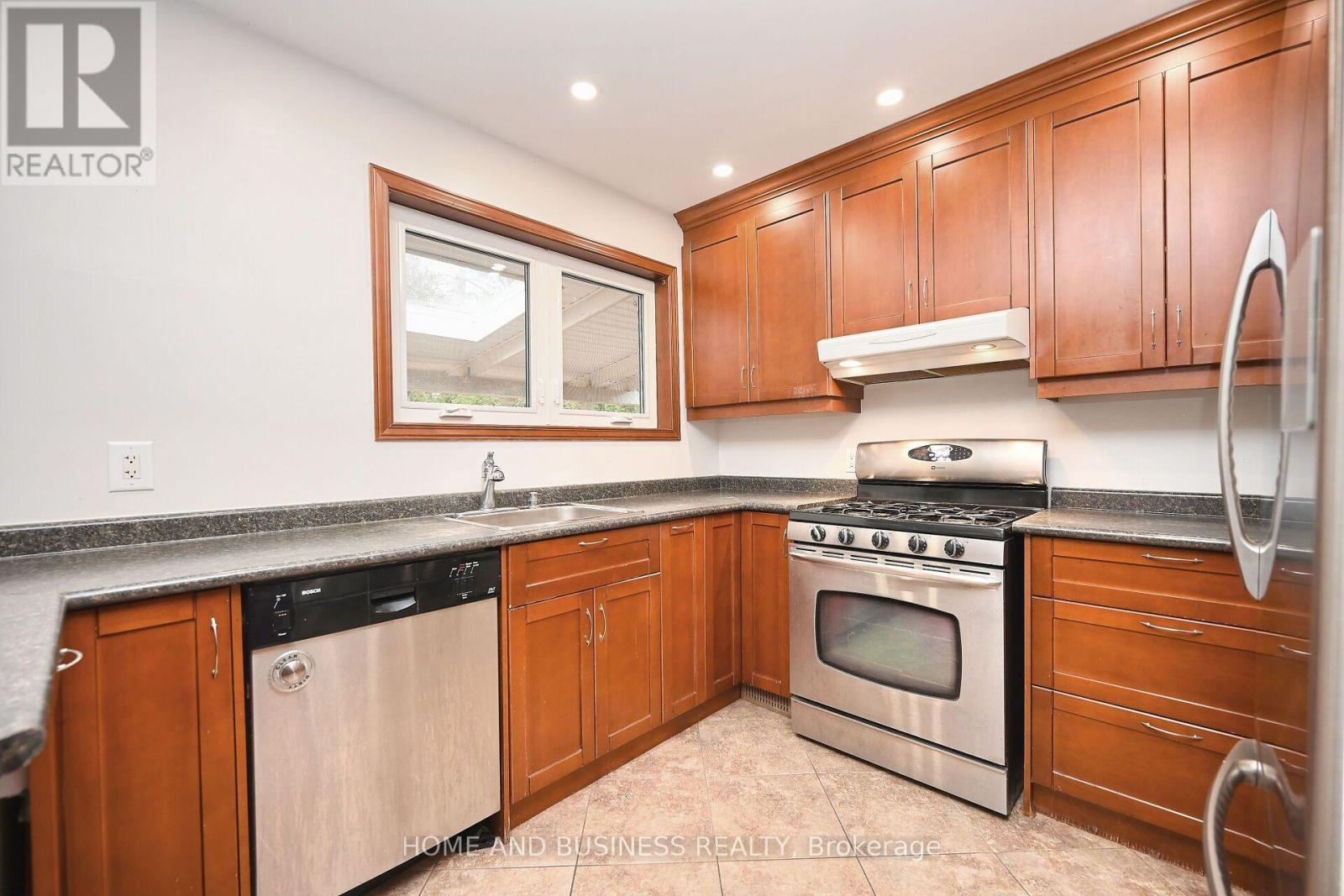 3668 The Credit Woodlands Road, Mississauga, ON photo 23