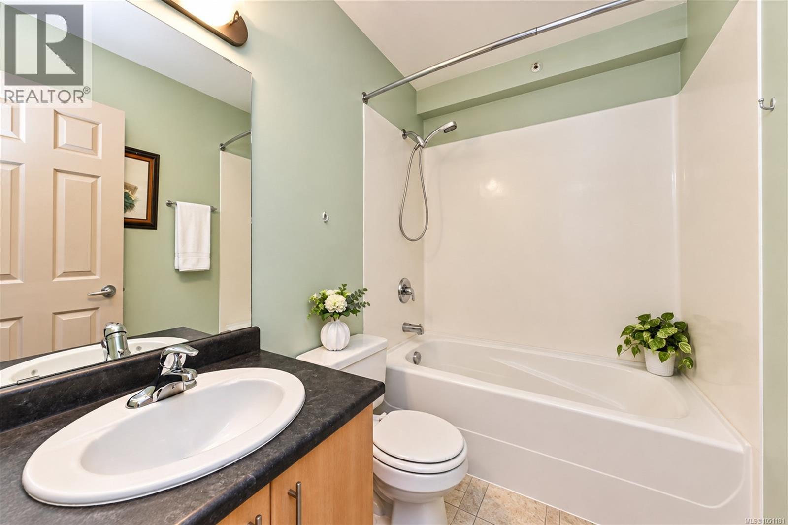 #43 4061 Larchwood Dr - Image 31