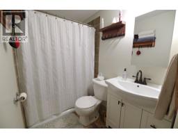 5203 42 Avenue, Taber, AB T1G1B5 Photo 22