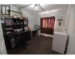 5203 42 Avenue, Taber, AB T1G1B5 Photo 16