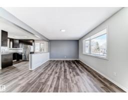 8615 42a Av Nw, Edmonton, AB T6K1E6 Photo 9