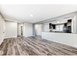 8615 42a Av Nw, Edmonton, AB T6K1E6 Photo 11