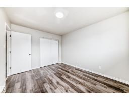 8615 42a Av Nw, Edmonton, AB T6K1E6 Photo 18