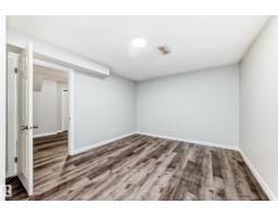 8615 42a Av Nw, Edmonton, AB T6K1E6 Photo 31